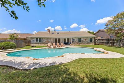 Stylish Villa-Near Stadiums, Large Pool,Pool Table