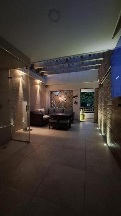 Moderna habitación privada, total comodidad