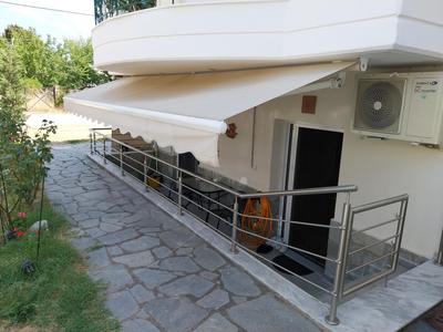 Amfitheas apartment