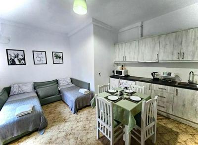 Happy Apartment