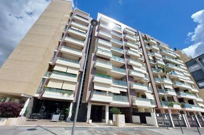 YCH-Modern flat with terrace near Eataly