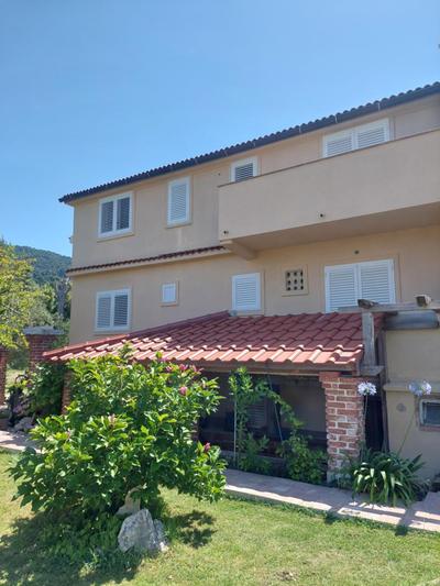 Moderni apartman Tina