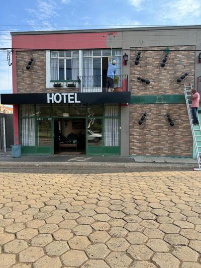 Hotel Formigas na Figueira