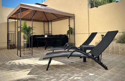 Seaside Deluxe Apartment