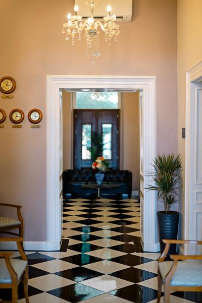 Curcumelli Luxury Suites
