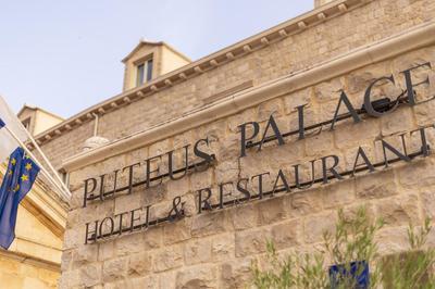 Puteus Palace Heritage Hotel