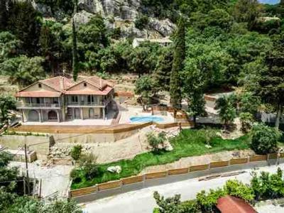 Seven Keys house