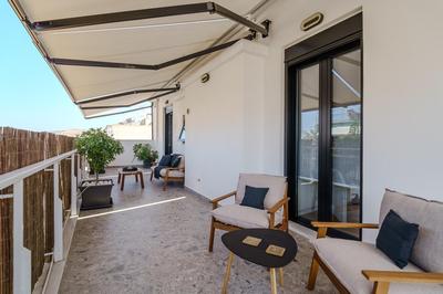 Koukouvagia penthouse in Athens