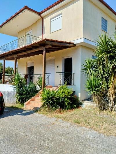 Yucca house