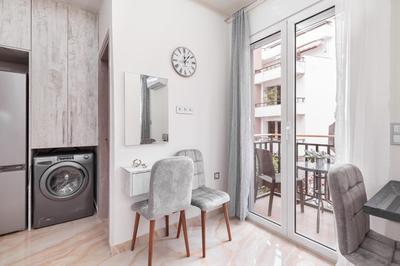 Athens Center 1A Residence by AthenianKeys