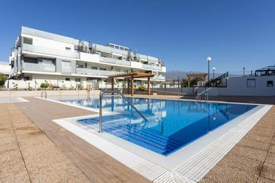 152 Tejita pool and chill by Sunkeyrents