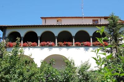 Sunny villa in Castiglion Fiorentino with private pool