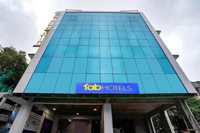FabHotel Global Spaces - Nr NESCO Exhibition Center
