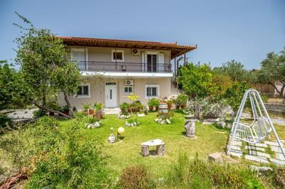 Olga's Villand