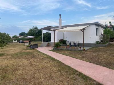 Dimis cozy villa near the sea!