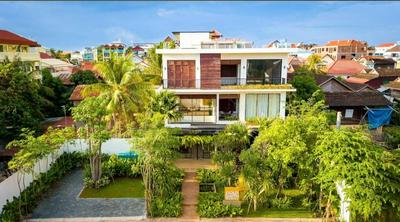 Gold Smith Residence