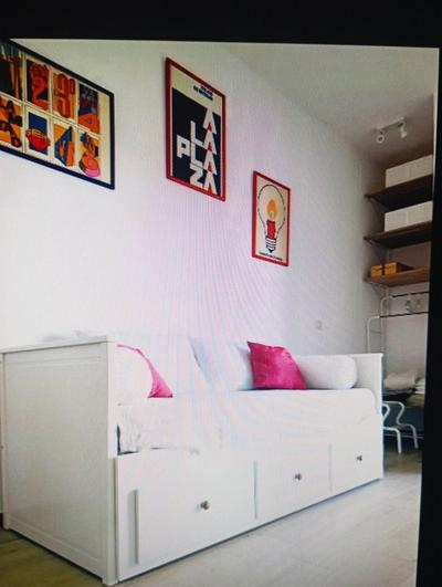 Moderno loft finemente arredato