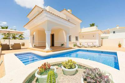 Villa Ressol 4 Bed 3 Bath
