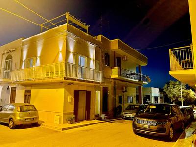 Ostuni Ayla Apartments