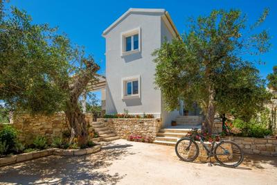 Island Breeze Villa