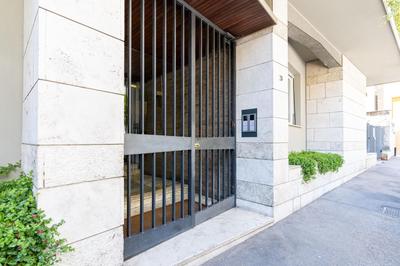 Central Modern Apartment - Colosseo 10 min