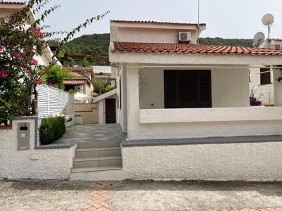 Appartamento / villa parghelia con piscina