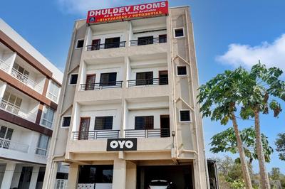 Hotel O Dhuldev Executive Rooms