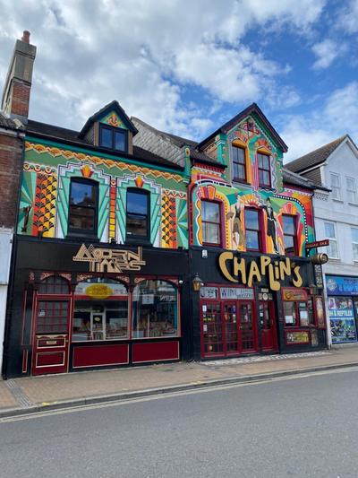 Seaside 5 min from beach ensuite room parking