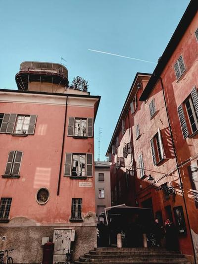 Domus: modern Loft in the center of Parma