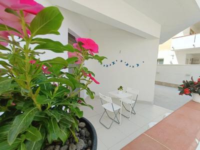 Rosso Corallo Home A soli tre minuti dal mare disponibile Piano terra Indipendente sul Golfo di Castellammare