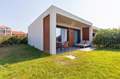 Sea Breeze White Villas