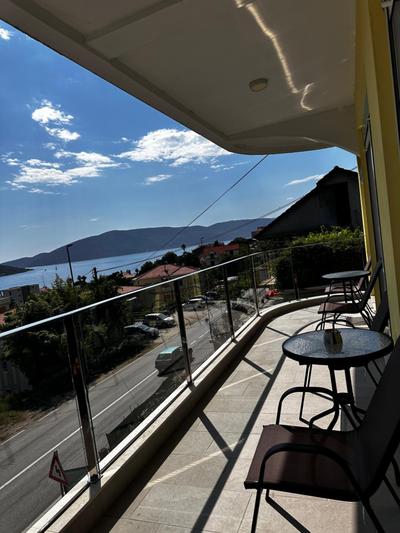 Deluxe Apartments 3-rooms