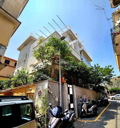Taormina Artist House