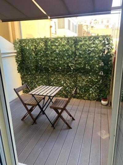 Emma's house