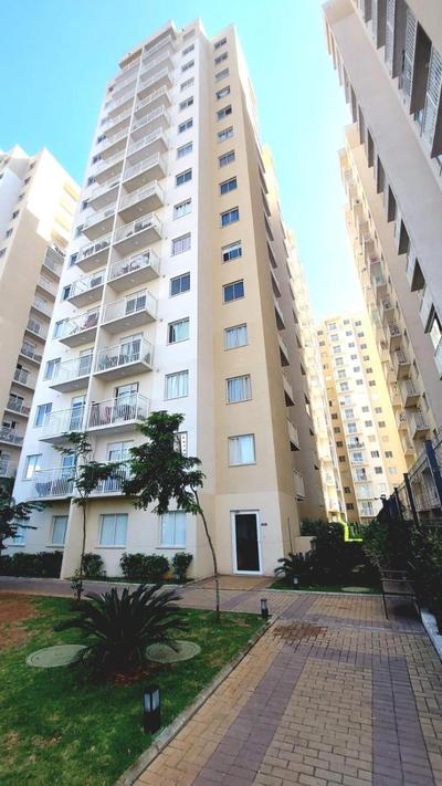 Apartamento 34m com varanda e vista livre