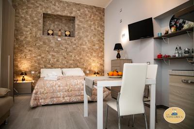 Le Dimore di Ulisse a Gela - Casa vacanza B&B - La nave greca