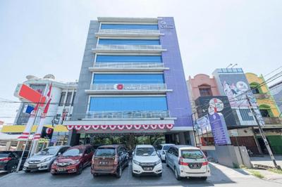 Collection O 1279 Hotel Grand Celino Makassar