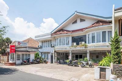Patradissa Stasiun Bandung Hotel
