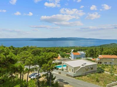 Summer House Lea - Villa with heated pool and sea view