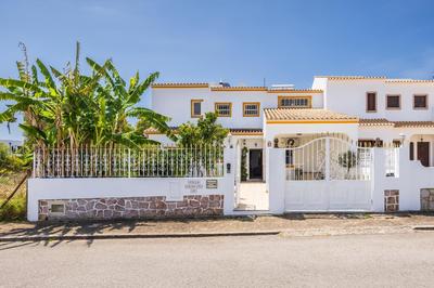 Villa Chiquito Albufeira - Private Pool&Parking - BBQ&AC&WI-FI
