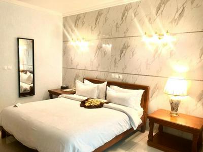 Grand Hôtel City - Akwa