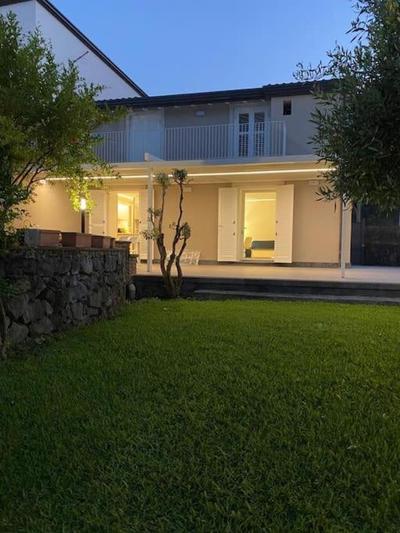 Casa Klara, house in Santa Tecla