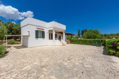 Villa Zia Rosaria by BarbarHouse