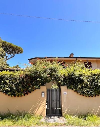 Villetta in Versilia