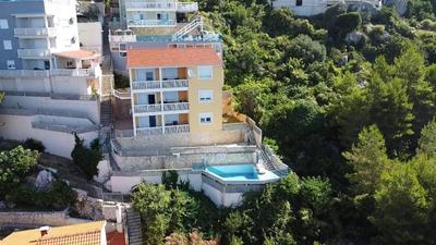 Villa Aria