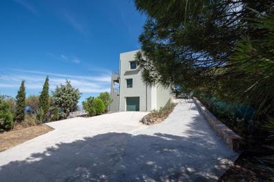 Villa Phos with Panoramic Sea View