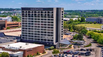 Sheraton Westport Plaza