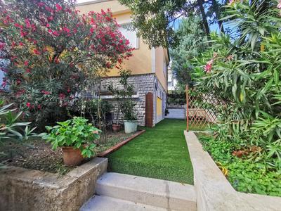 Apartment Elena