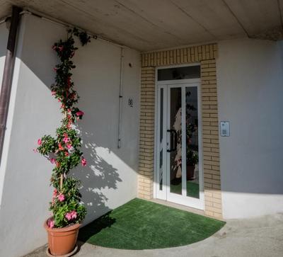 B&B LE LUCI Appartamento al primo piano interno 1