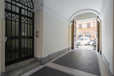 Charming Apartment with Panoramic View in the Heart of Rome
